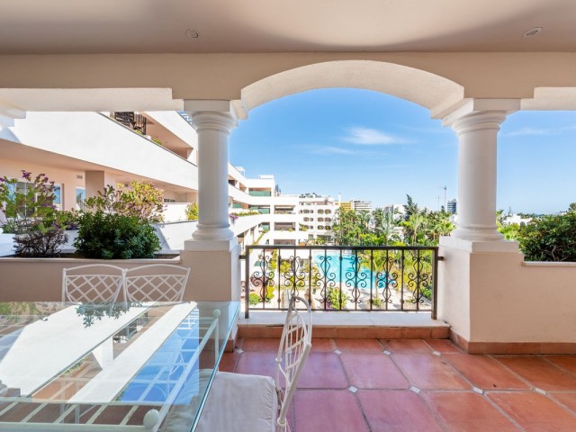 2 Sovrums Lägenhet i Marbella