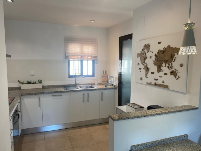 2 Sovrums Lägenhet i Marbella