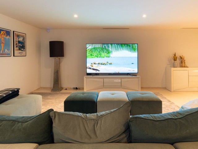 6 Schlafzimmer Villa in Nueva Andalucía