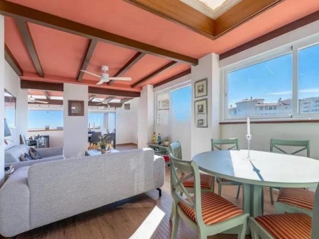 Kattohuoneisto, Arroyo de la Miel, R5336053