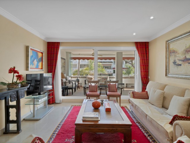 Apartamento con 3 Dormitorios  en The Golden Mile