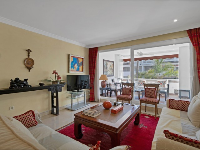 Apartamento con 3 Dormitorios  en The Golden Mile