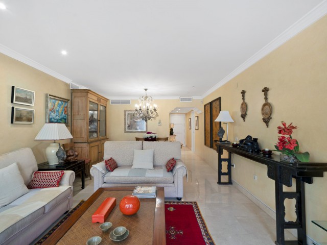 Apartamento con 3 Dormitorios  en The Golden Mile