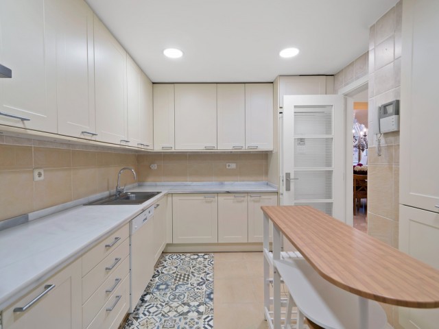 Apartamento con 3 Dormitorios  en The Golden Mile