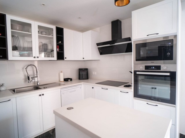 6 Bedrooms Villa in Las Lagunas