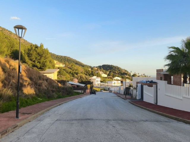  Plot in Mijas