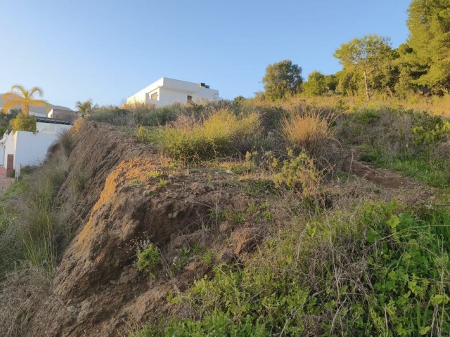  Plot in Mijas