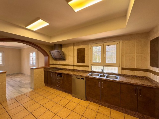 4 Slaapkamer Villa in Estepona