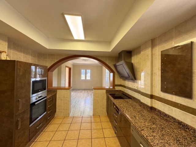 4 Slaapkamer Villa in Estepona