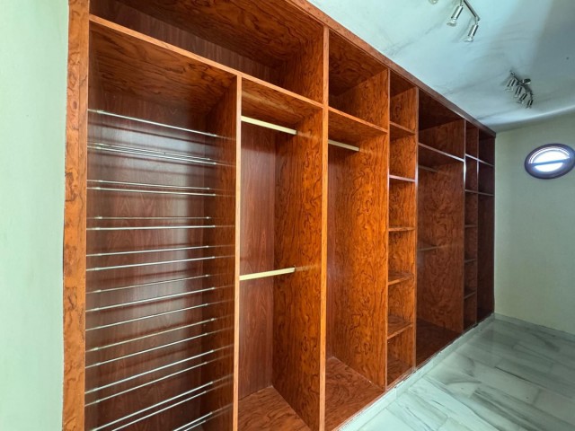 4 Slaapkamer Villa in Estepona