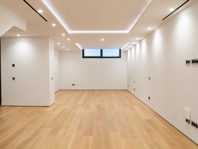 Apartamento con 4 Dormitorios  en The Golden Mile