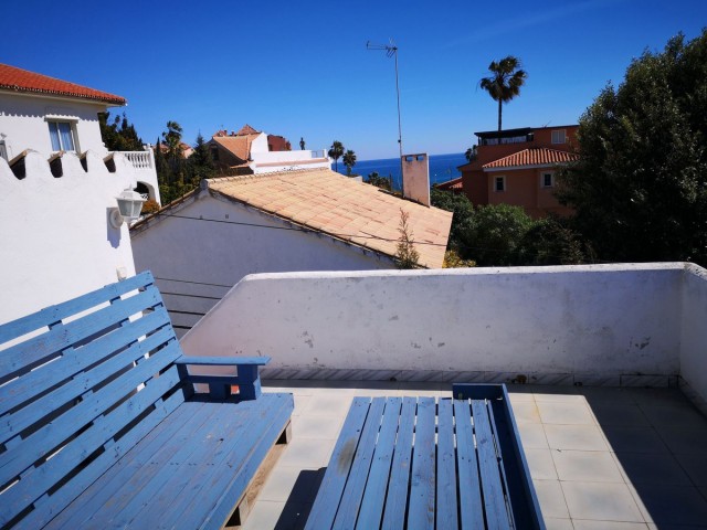 4 Bedrooms Villa in Mijas Costa