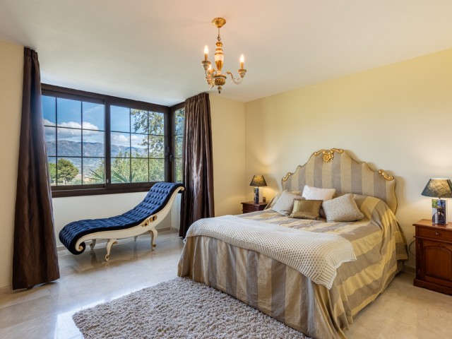 Villa avec 4 Chambres  à La Cala Golf