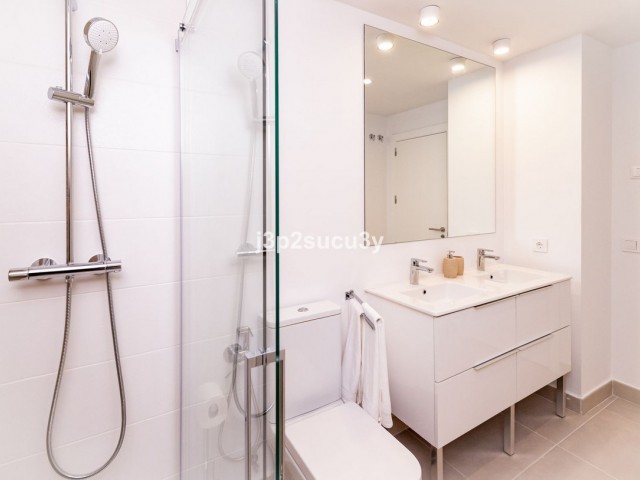 2 Sovrums Lägenhet i Bel Air