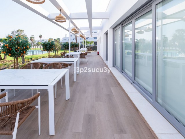 2 Sovrums Lägenhet i Bel Air