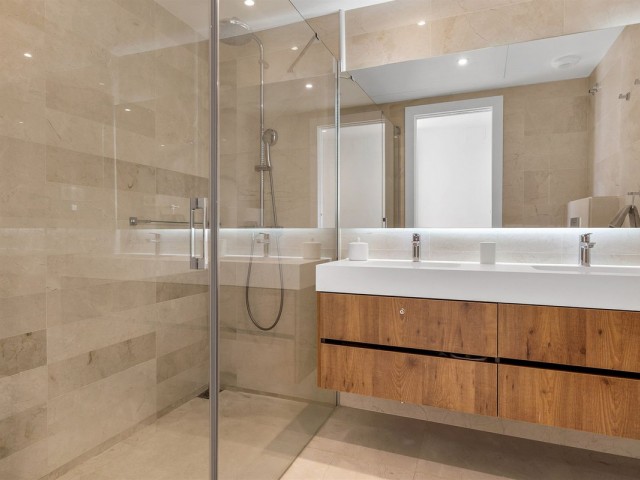 3 Schlafzimmer Apartment in Nueva Andalucía