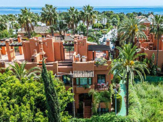 Huoneisto, Nueva Andalucia