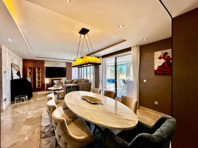 3 Schlafzimmer Apartment in Nueva Andalucía