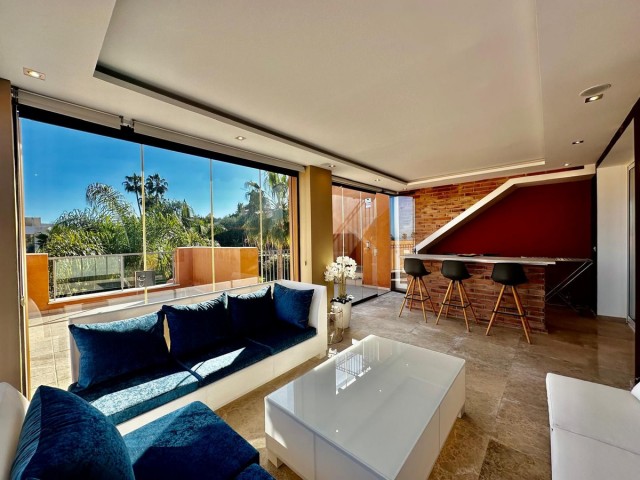 3 Schlafzimmer Apartment in Nueva Andalucía