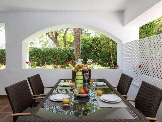 Appartement avec 2 Chambres  à San Pedro de Alcántara