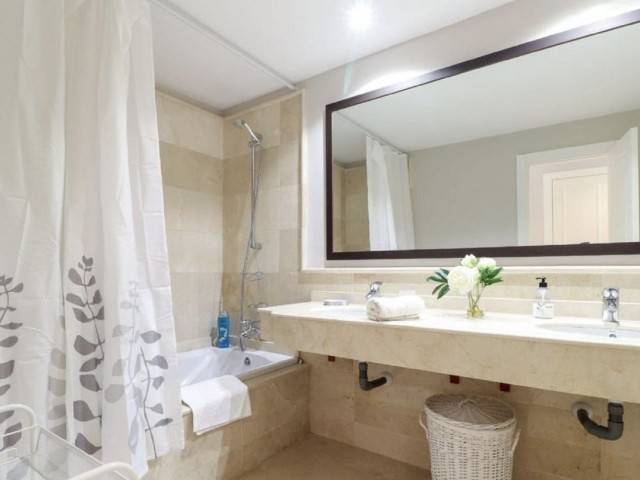 Appartement avec 2 Chambres  à San Pedro de Alcántara