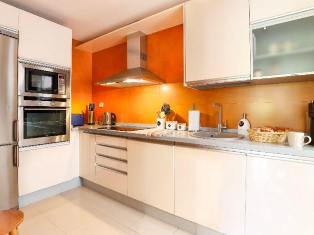 2 Schlafzimmer Apartment in Nueva Andalucía