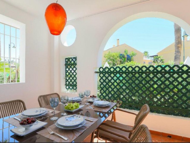 2 Schlafzimmer Apartment in Nueva Andalucía