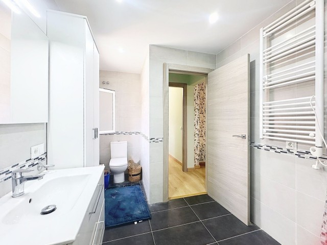 Villa avec 3 Chambres  à Estepona