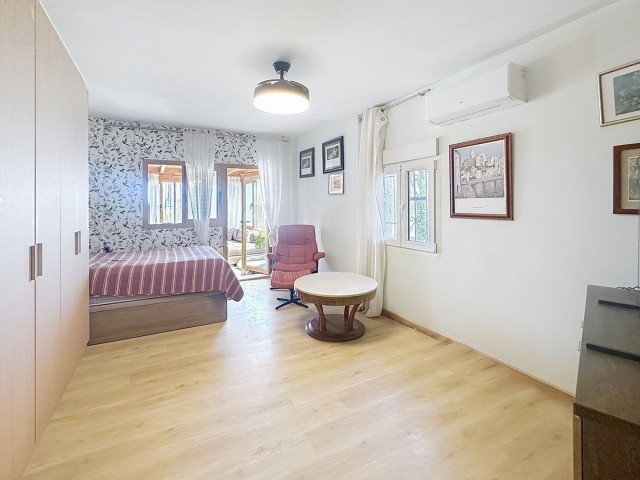 Villa avec 3 Chambres  à Estepona