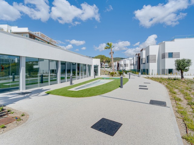 4 Bedrooms Apartment in Santa Clara