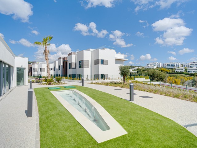 4 Bedrooms Apartment in Santa Clara