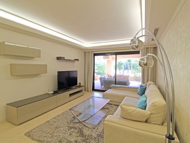 Apartamento, Guadalmina Baja, R5337001