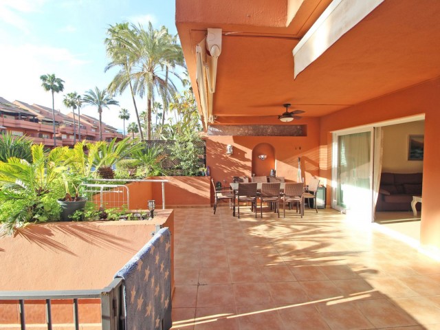 Appartement avec 2 Chambres  à Puerto Banús