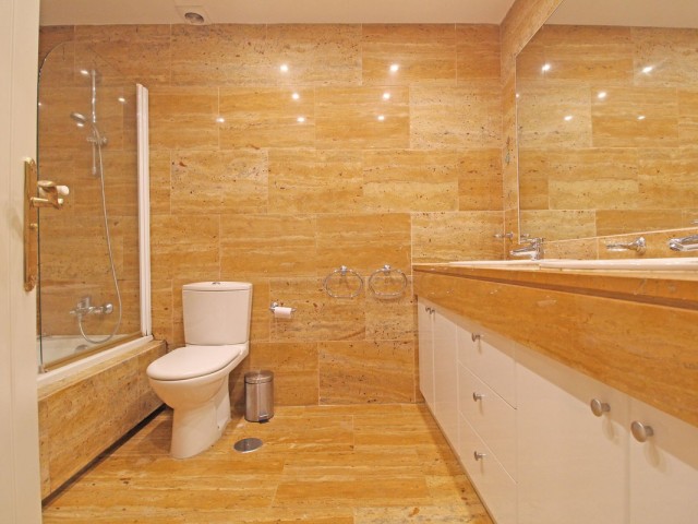 Appartement avec 2 Chambres  à Puerto Banús