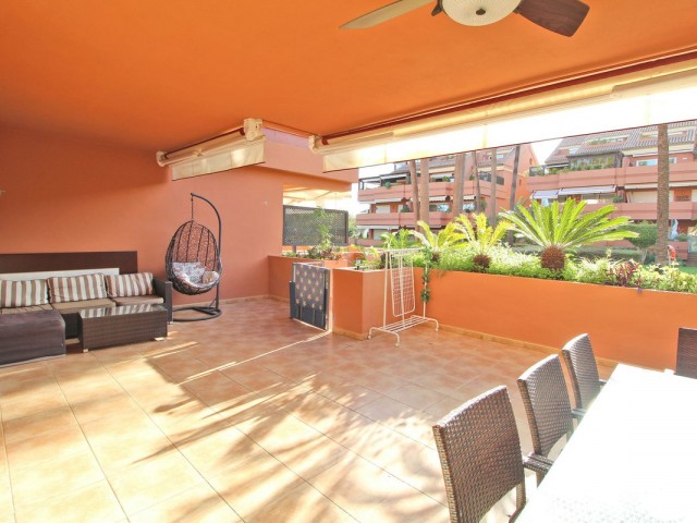 2 Schlafzimmer Apartment in Puerto Banús