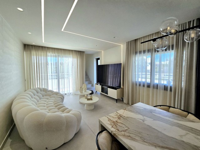 Apartamento con 2 Dormitorios  en La Cala de Mijas