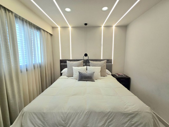 Apartamento con 2 Dormitorios  en La Cala de Mijas