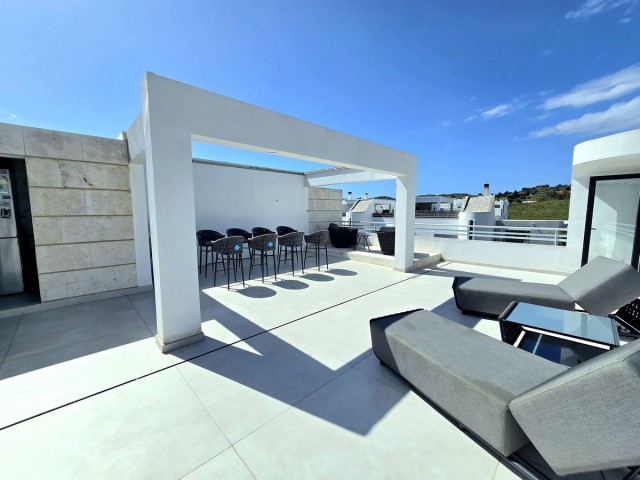 Apartamento con 2 Dormitorios  en La Cala de Mijas