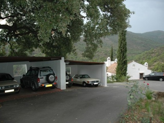 5 Slaapkamer Villa in Estepona
