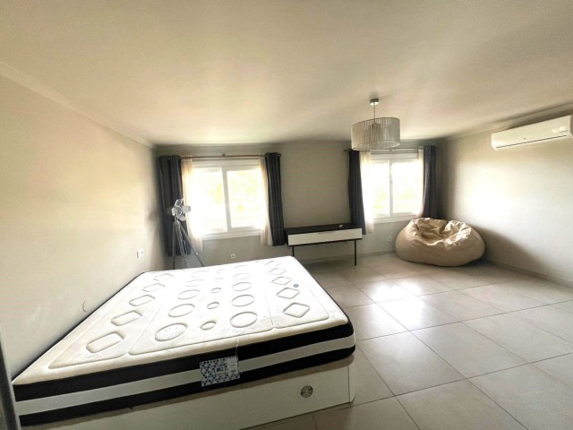 Apartamento con 4 Dormitorios  en Carib Playa