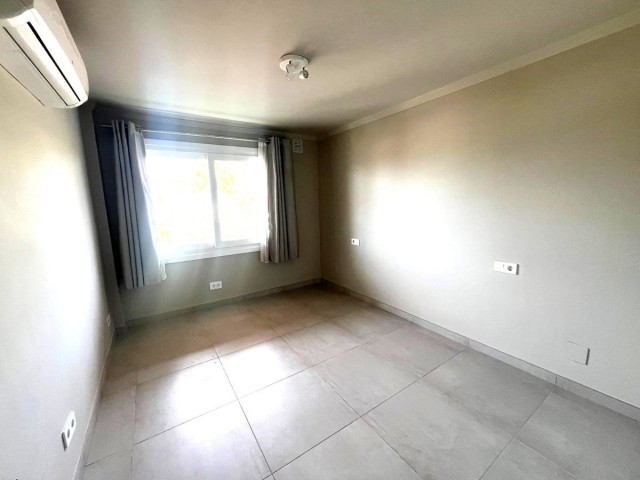 Apartamento con 4 Dormitorios  en Carib Playa