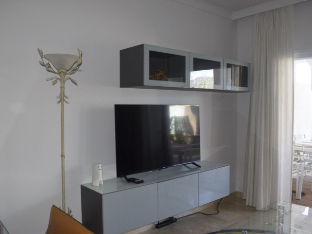 2 Schlafzimmer Apartment in Nueva Andalucía