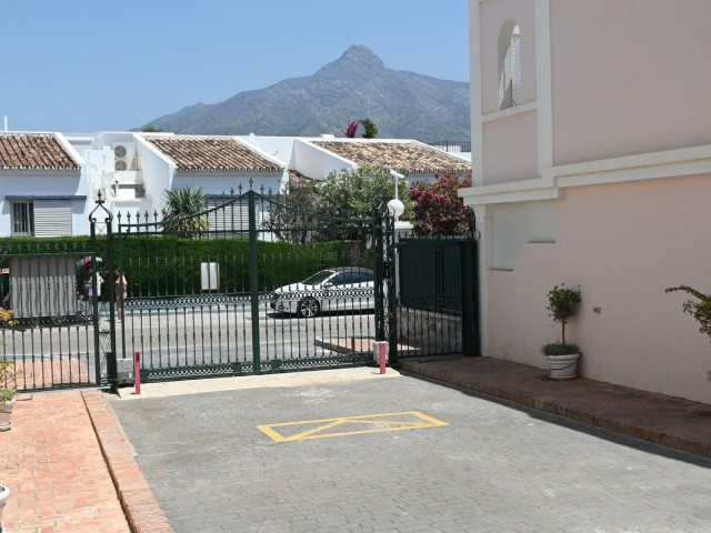 2 Schlafzimmer Apartment in Nueva Andalucía