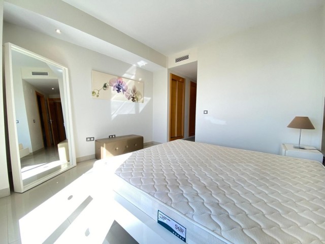 Takvåning i Estepona