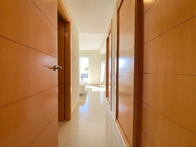 Takvåning i Estepona