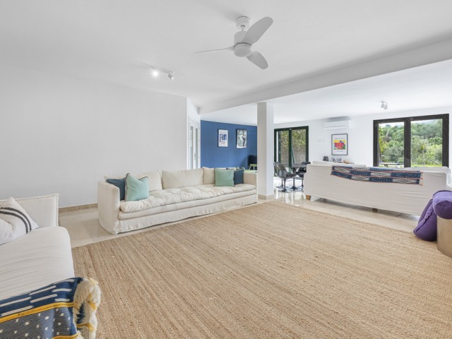 4 Bedrooms Villa in Sotogrande Alto