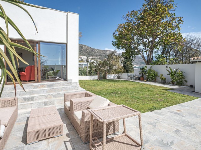 4 Schlafzimmer Villa in Benalmadena Pueblo