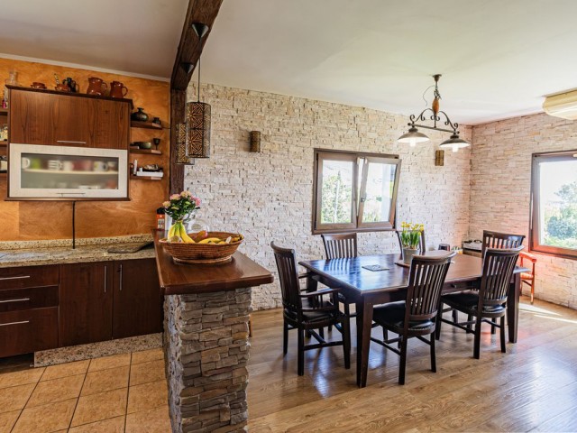 4 Schlafzimmer Villa in Benalmadena Pueblo