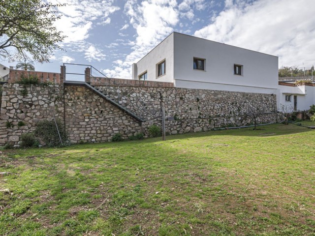 4 Schlafzimmer Villa in Benalmadena Pueblo