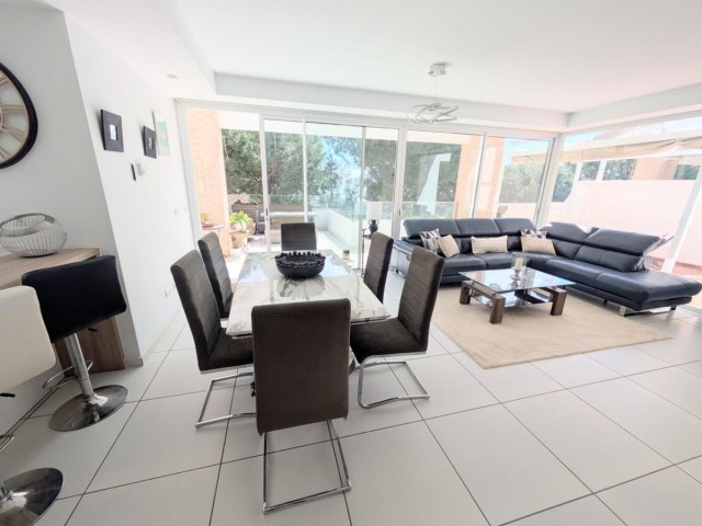 Villa con 4 Dormitorios  en Torremuelle